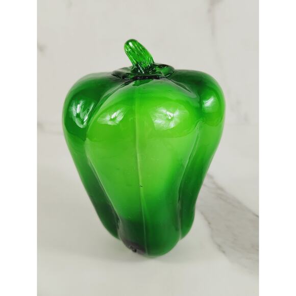 Art Glass Hand Blow Green Bell Pepper Vegetable 5 1/2" Life Size 90s Vintage - Picture 2 of 14